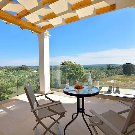 Villa Zeas *