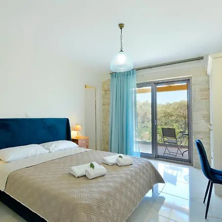Zeas Villa *