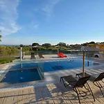 Villa Zeas *