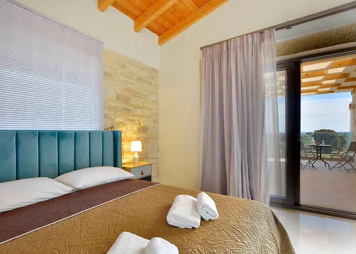 Zeas Βίλα Χαλικούνας