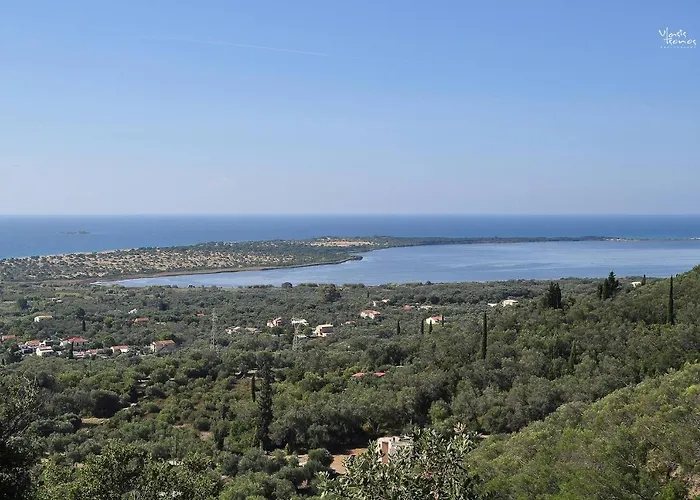 Zeas Χαλικούνας