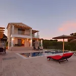 Zeas Villa