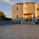 Zeas * Chalikounas