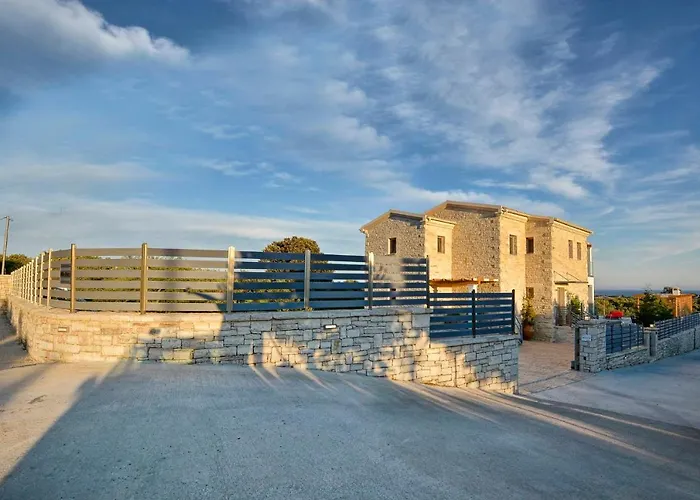 Zeas Villa *